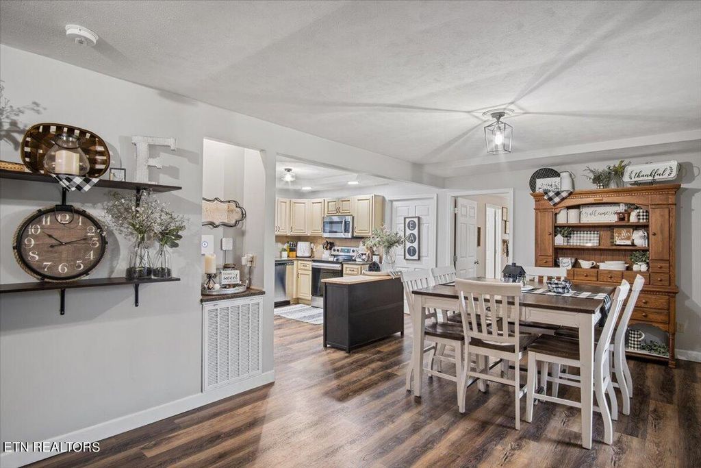 Photo of 741 Andrew Johnson Hwy, Strawberry Plains, TN 37871 (MLS # 1255212)