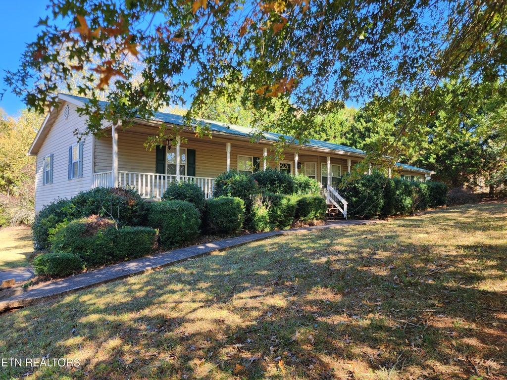 Photo of 671 Hiwassee Circle, Decatur, TN 37322 (MLS # 1243793)