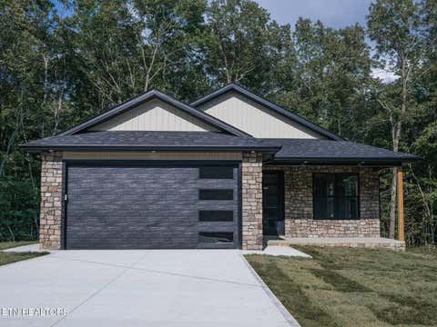 Photo of 131 Rowewood Lane, Crossville, TN 38558 (MLS # 1349182)