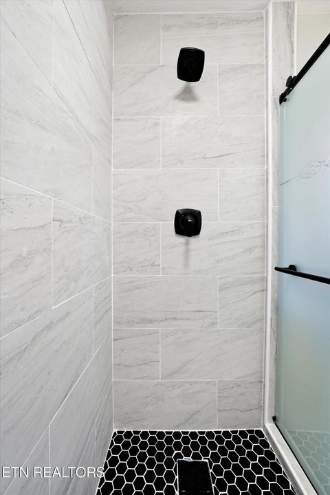 Tiny photo for 4209 Deerfield Rd, Knoxville, TN 37921 (MLS # 1327226)