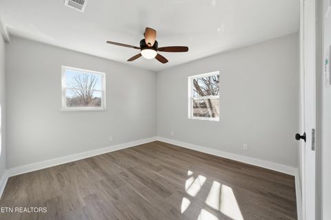 Tiny photo for 4209 Deerfield Rd, Knoxville, TN 37921 (MLS # 1327226)