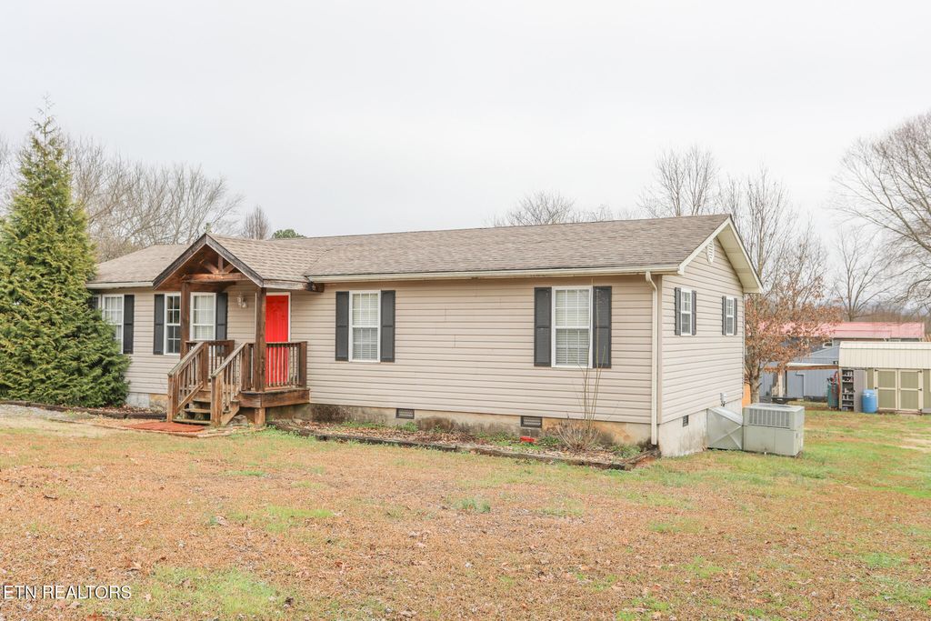 Photo of 173 Scenic Circle, Tellico Plains, TN 37385 (MLS # 1285602)