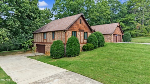 Tiny photo for 3911 Riverview Drive, Maryville, TN 37804 (MLS # 1355818)