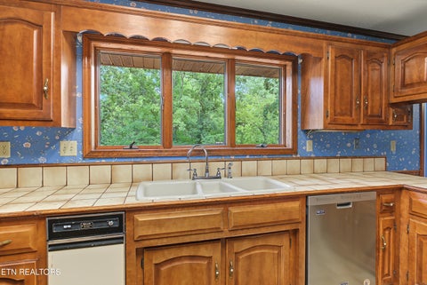 Tiny photo for 3911 Riverview Drive, Maryville, TN 37804 (MLS # 1355818)