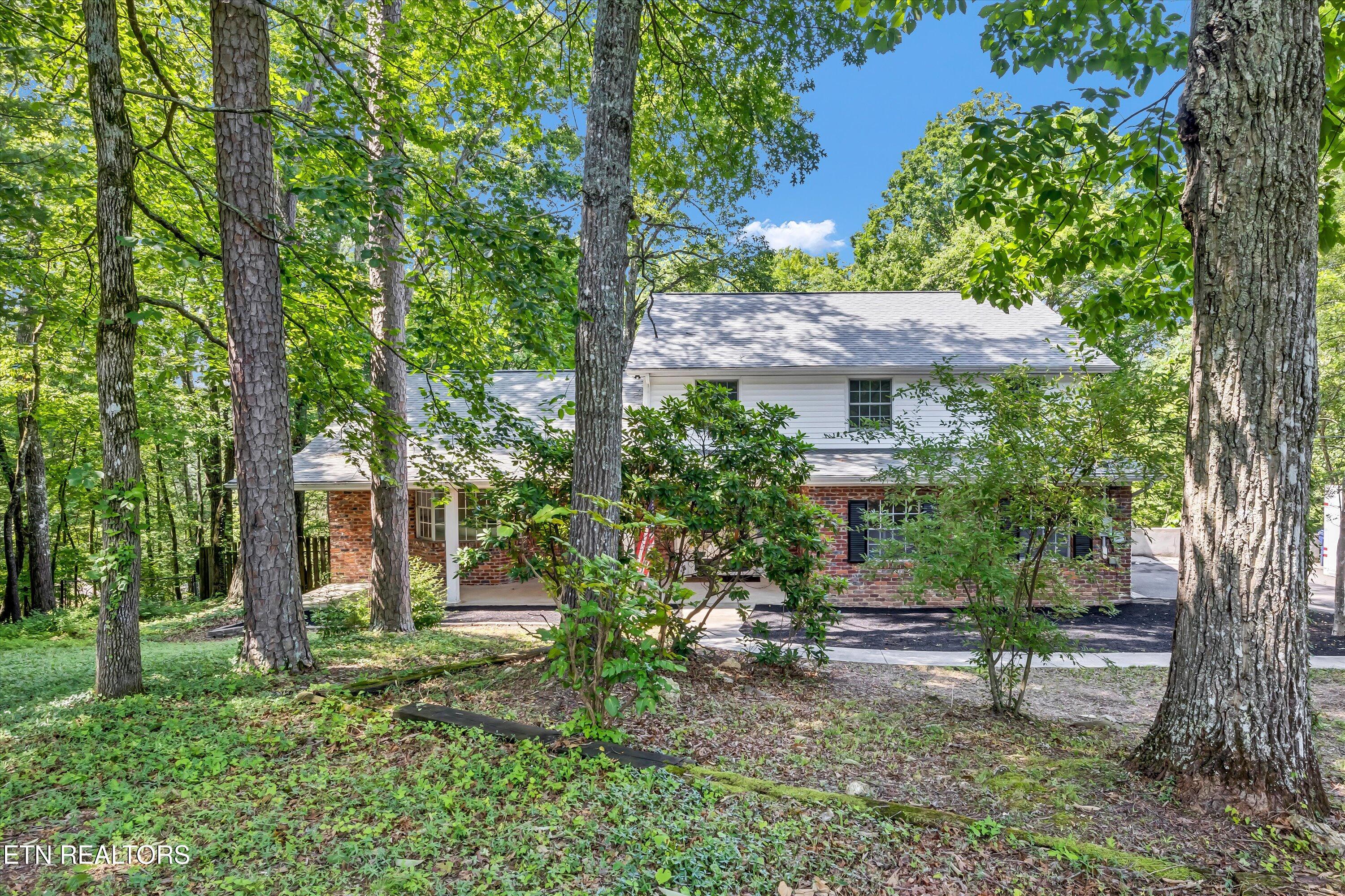 31 Windhaven Lane