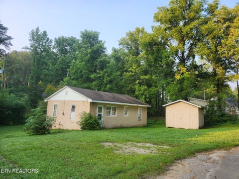 Tiny photo for 679 Hen Valley Rd, Oliver Springs, TN 37840 (MLS # 1350001)
