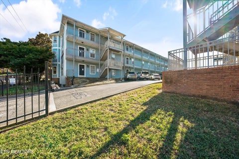 Photo of 1628 Queen Anne Way, Knoxville, TN 37916 (MLS # 1358546)