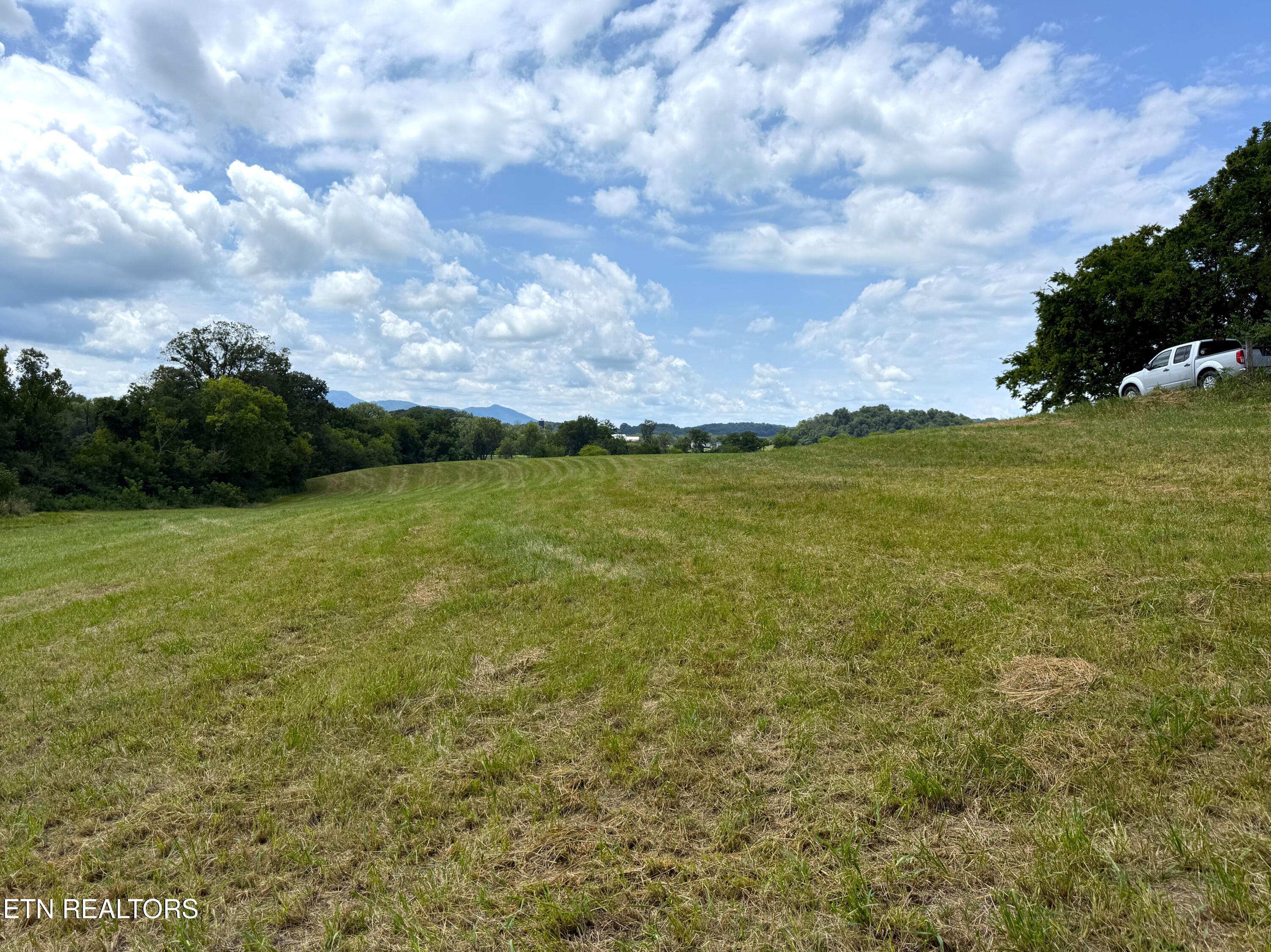 565 Highway 160