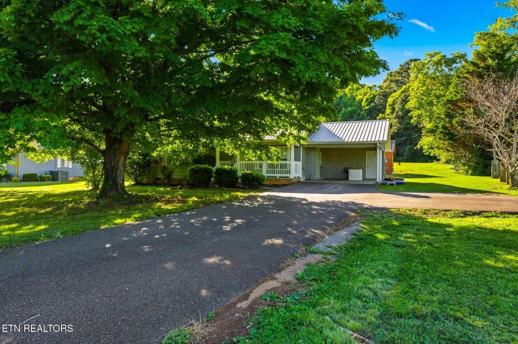 Photo of 128 County Road 750, Athens, TN 37303 (MLS # 1341333)
