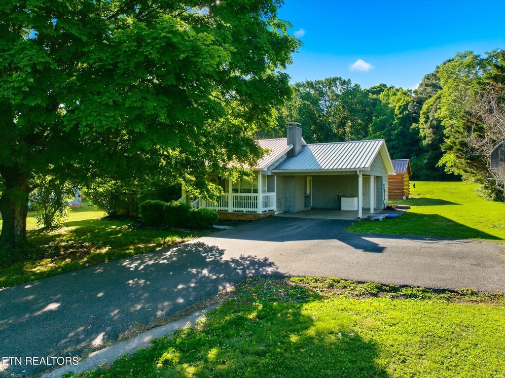 Photo of 128 County Road 750, Athens, TN 37303 (MLS # 1341333)