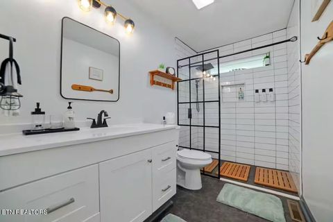 Tiny photo for 630 Ancient Oaks Court, White Pine, TN 37890 (MLS # 1333078)