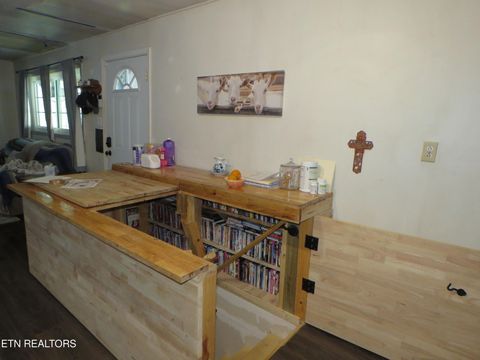 Tiny photo for 446 Lovers Lane, Townsend, TN 37882 (MLS # 1328313)