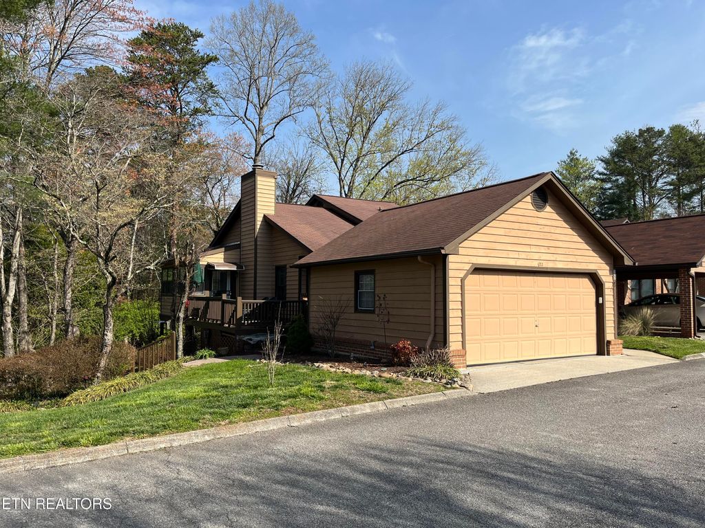 Photo of 122 Blue Ridge Court, Oak Ridge, TN 37830 (MLS # 1333688)