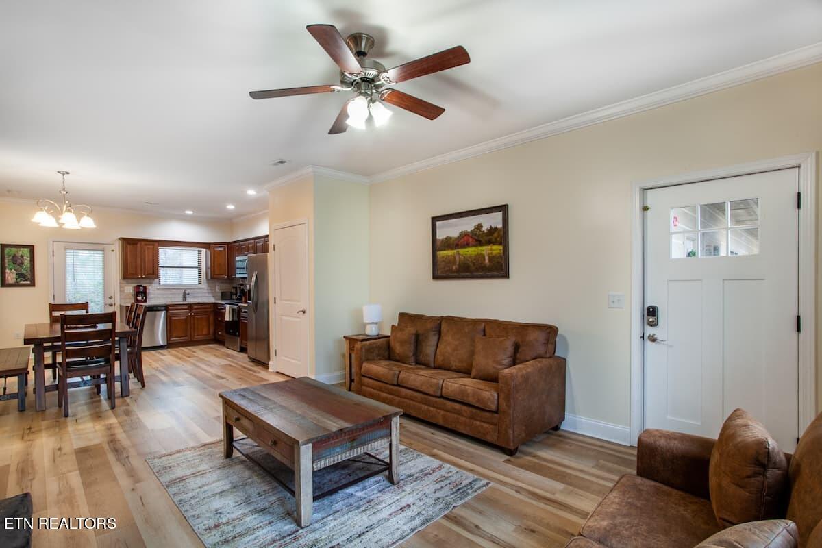 326 Shooting Star Loop 101