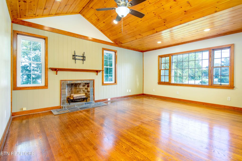 Photo of 207 Catlett Rd, Knoxville, TN 37920 (MLS # 1318642)