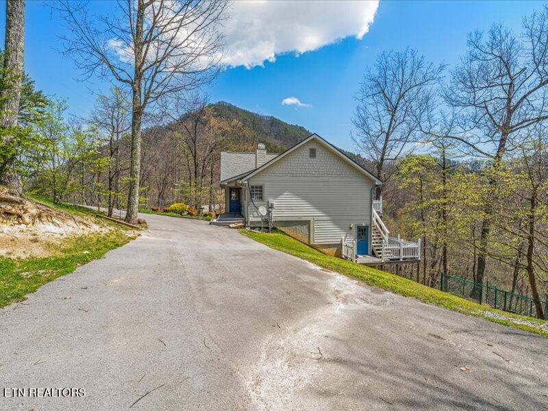 702 John Sevier Drive