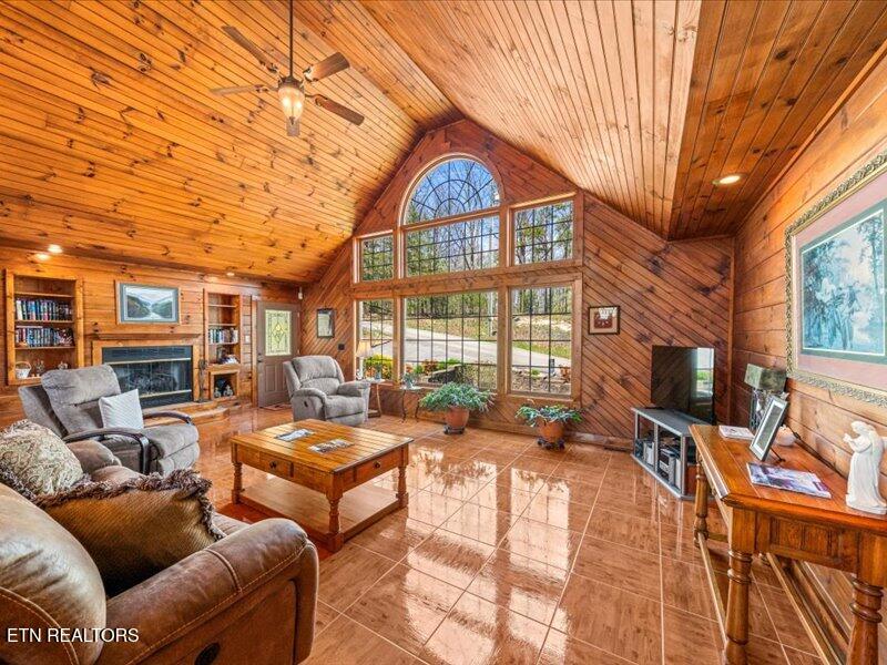 702 John Sevier Drive