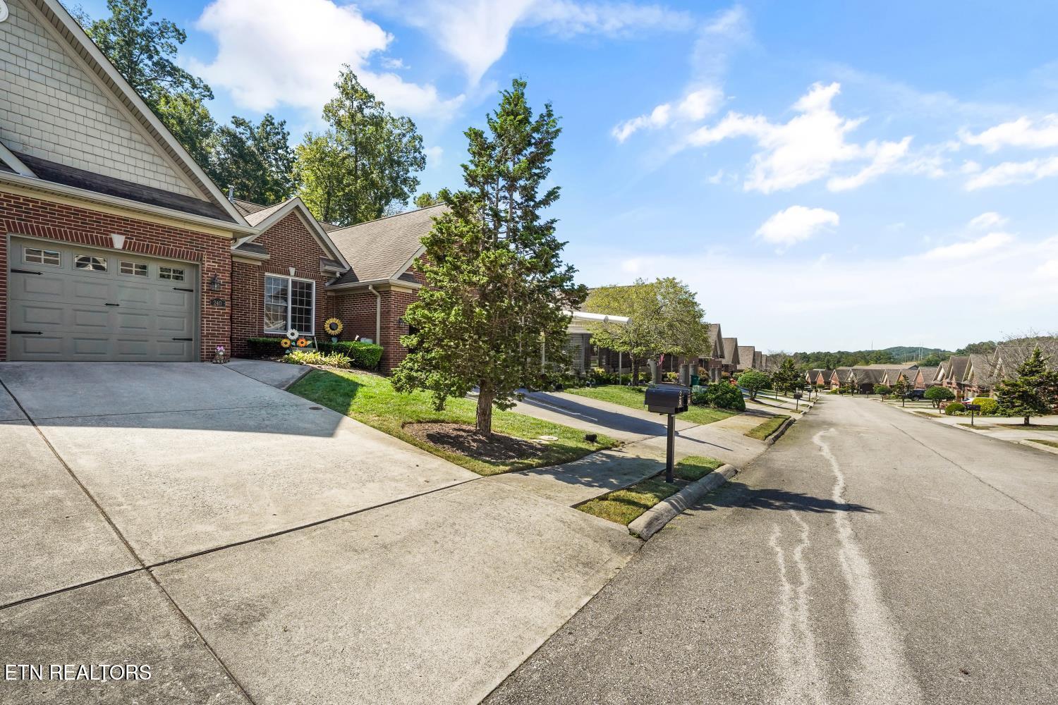 240 Waterford Circle