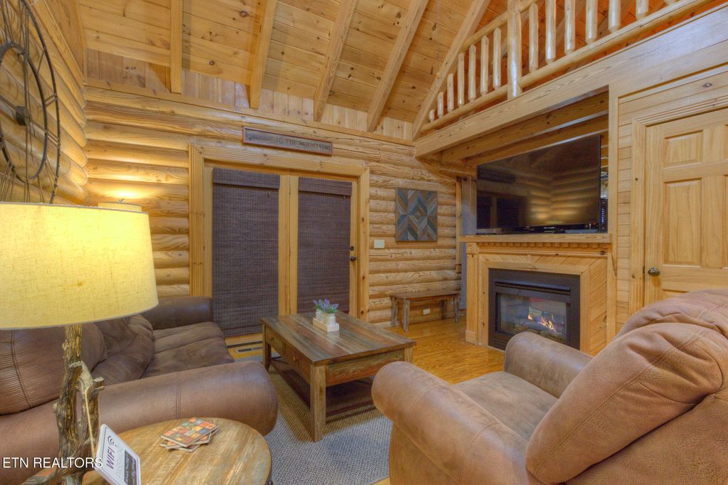 Photo of 3139 Smoky Ridge Way, Sevierville, TN 37862 (MLS # 1341337)