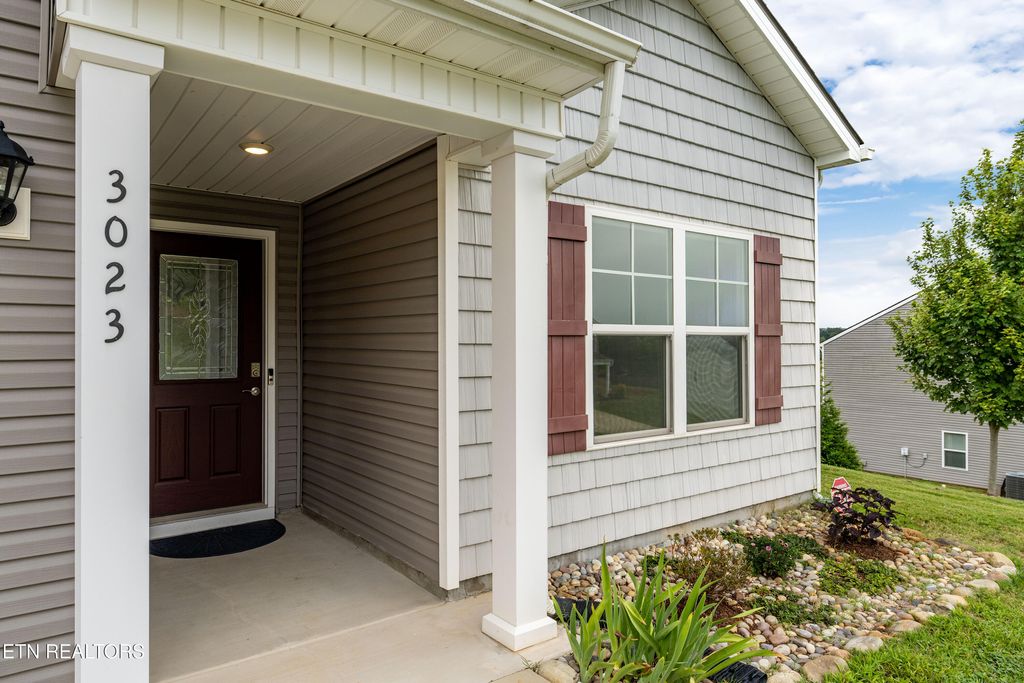 Photo of 3023 Sagegrass Drive Drive, Louisville, TN 37777 (MLS # 1310776)