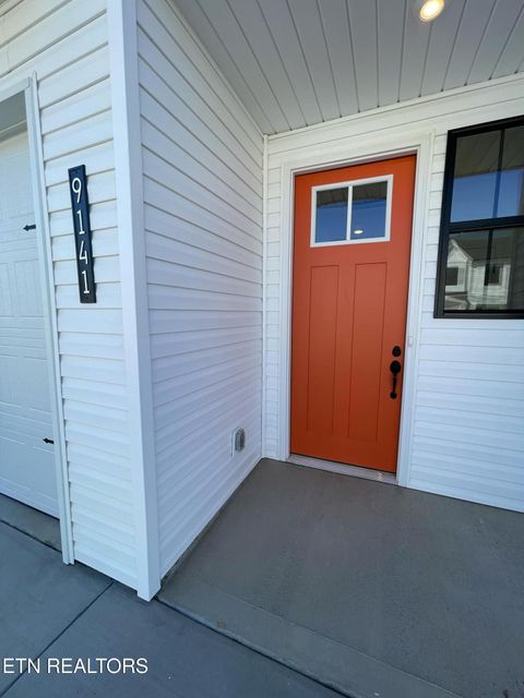 9141 Rolling Stone Way Knoxville TN 37920