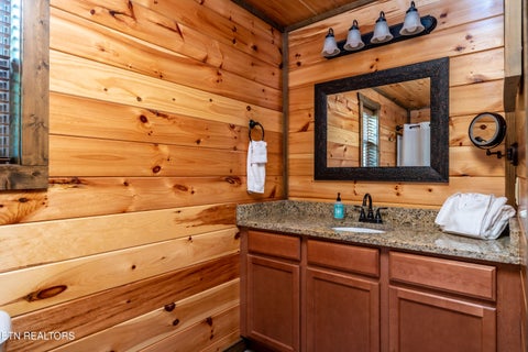 Tiny photo for 1219 Hemlock Drive, Gatlinburg, TN 37738 (MLS # 1345195)