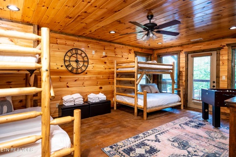 Tiny photo for 1219 Hemlock Drive, Gatlinburg, TN 37738 (MLS # 1345195)