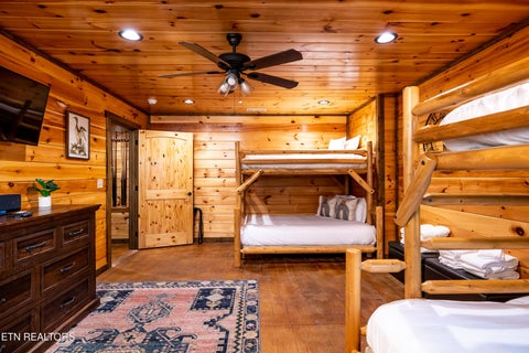 Tiny photo for 1219 Hemlock Drive, Gatlinburg, TN 37738 (MLS # 1345195)