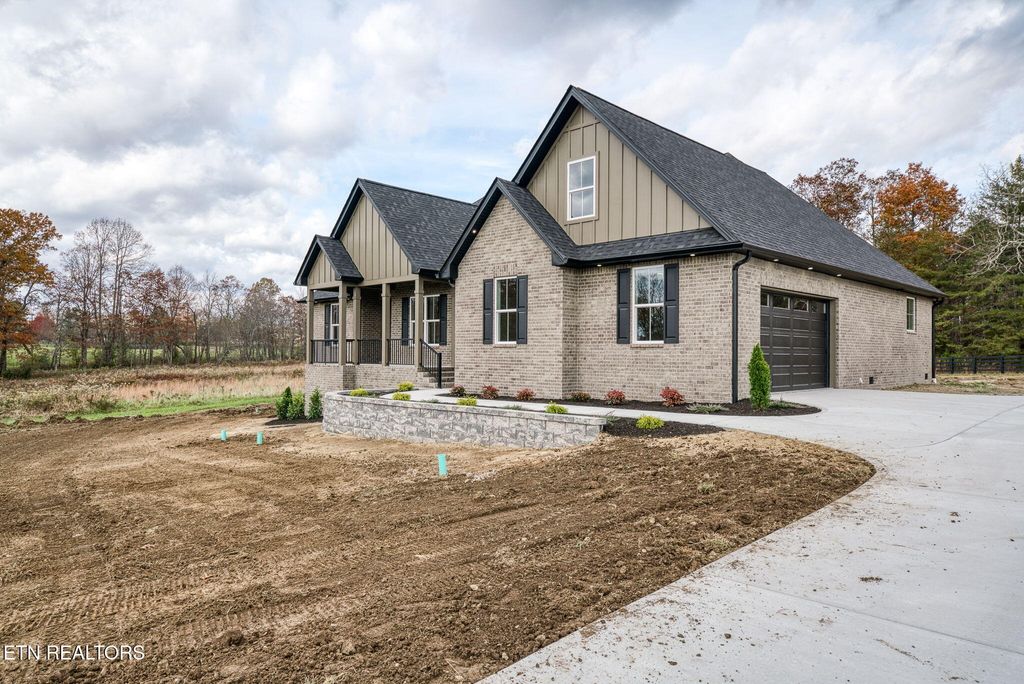 Photo of 279 Catoosa Ridge Drive, Crossville, TN 38571 (MLS # 1321373)