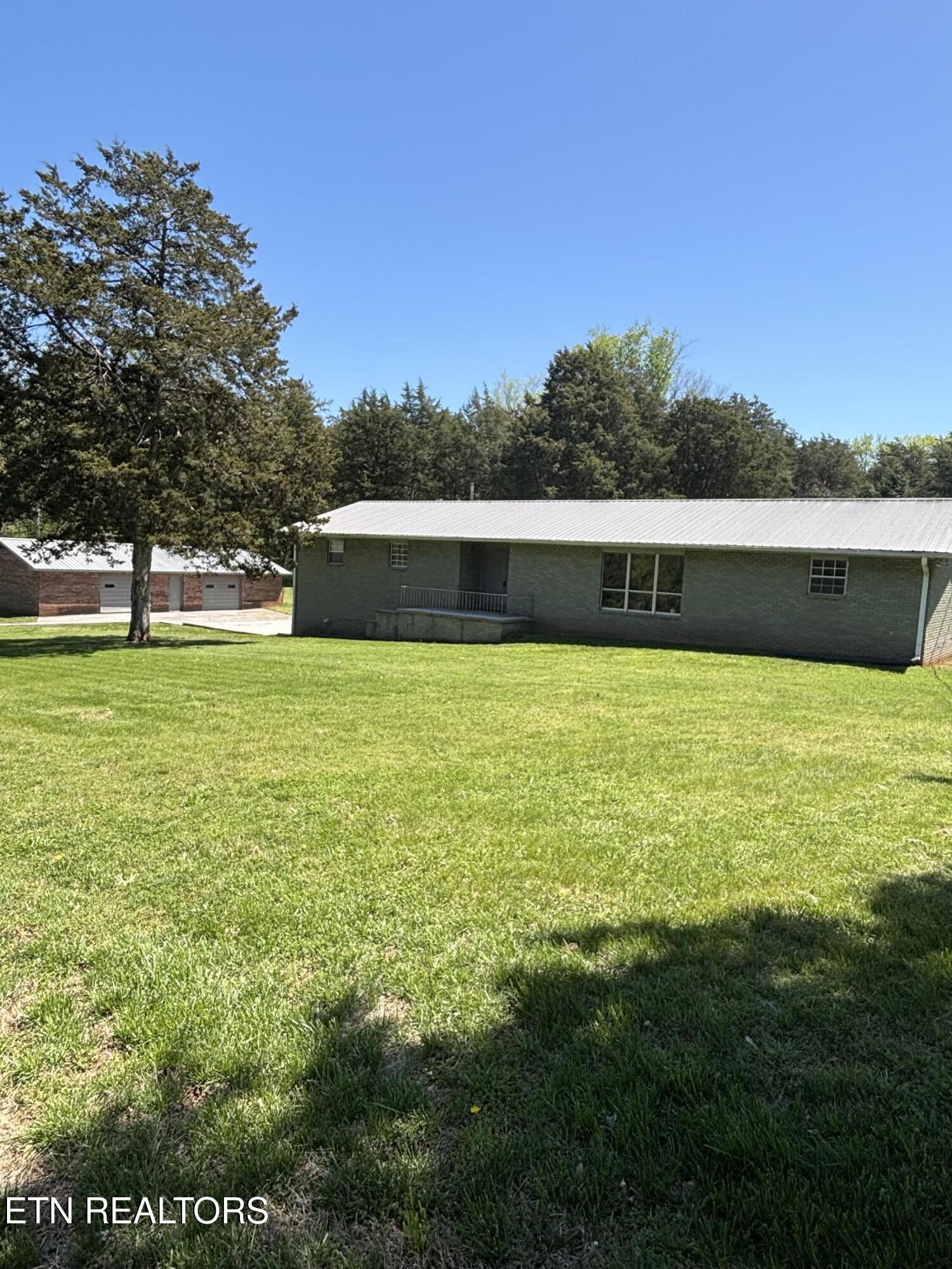 3119 Cherokee Lane