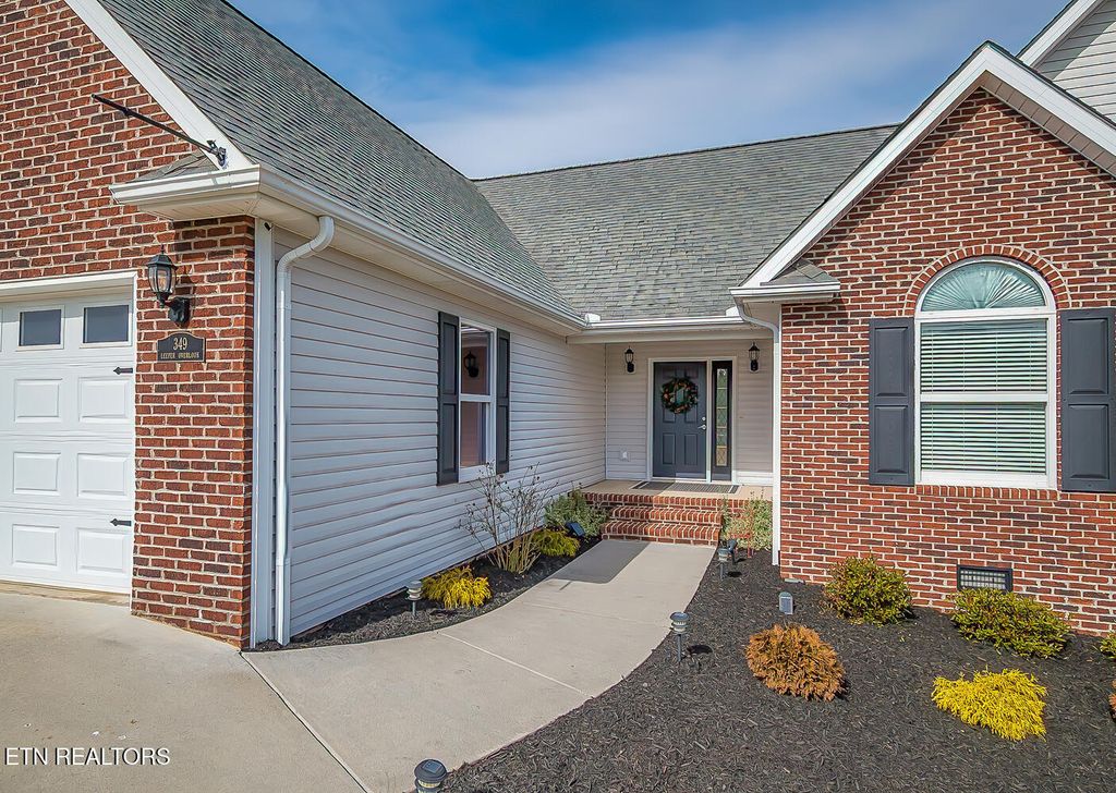 Photo of 349 Leeper Overlook, Dandridge, TN 37725 (MLS # 1290544)