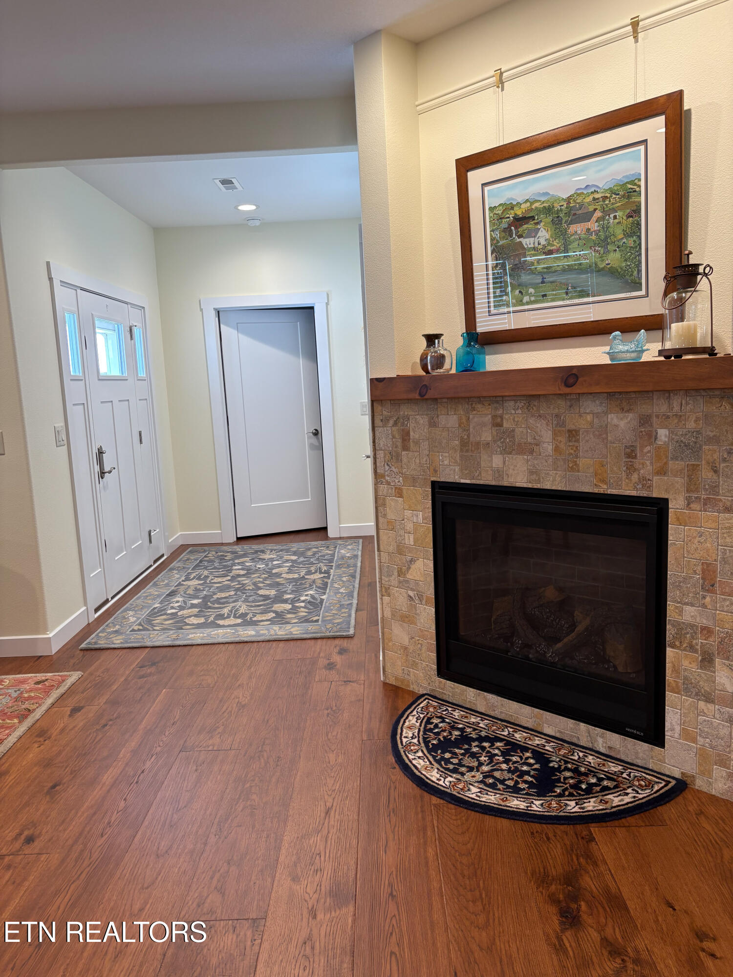 193 Holly Tree Drive