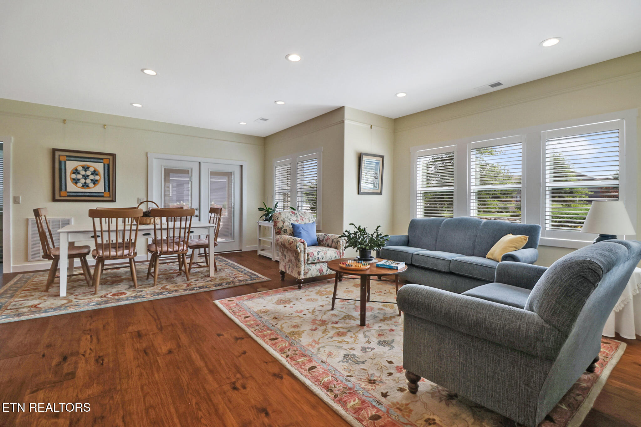 193 Holly Tree Drive