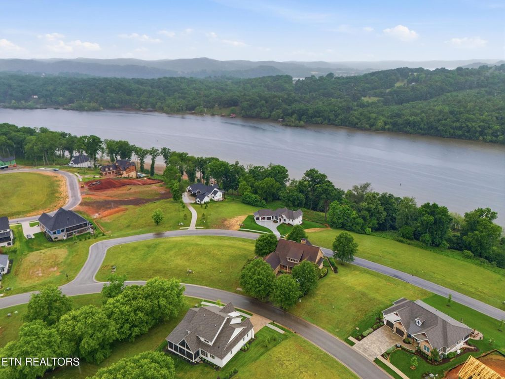 Photo of 2327 Persimmon RDG, Loudon, TN 37774 (MLS # 1342803)
