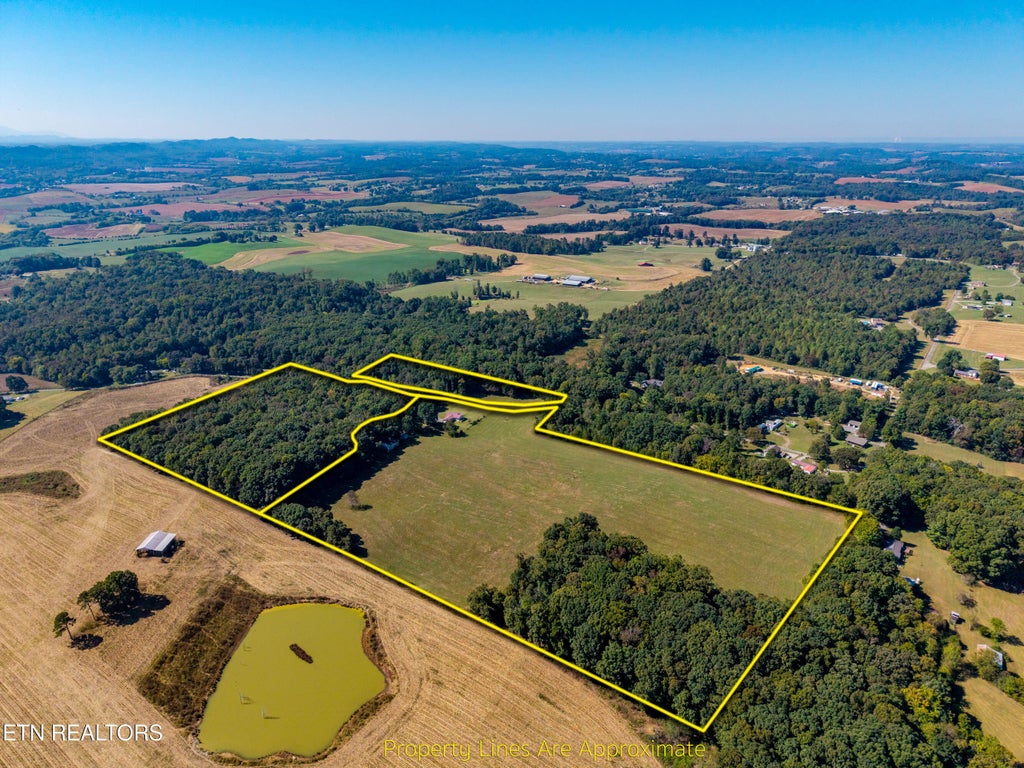 Photo of 807 Adkins Rd, Philadelphia, TN 37846 (MLS # 1358641)