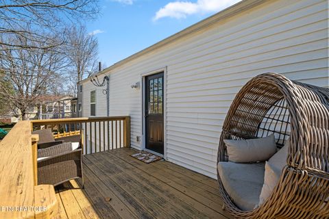 Tiny photo for 935 E Churchwell Ave, Knoxville, TN 37917 (MLS # 1332693)