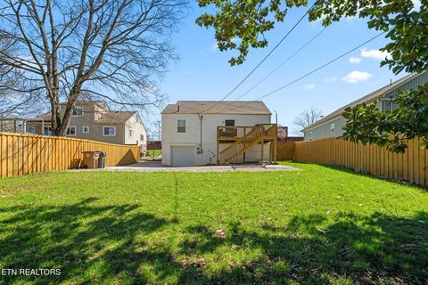 Tiny photo for 935 E Churchwell Ave, Knoxville, TN 37917 (MLS # 1332693)