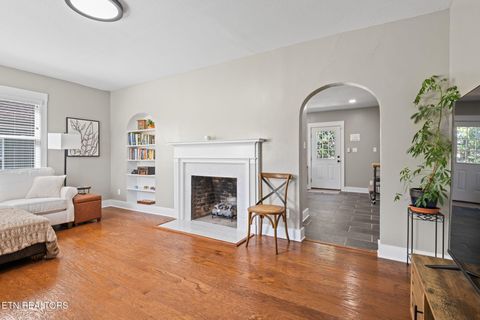 Tiny photo for 935 E Churchwell Ave, Knoxville, TN 37917 (MLS # 1332693)