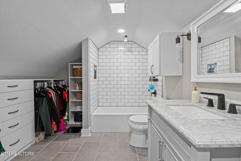 Tiny photo for 935 E Churchwell Ave, Knoxville, TN 37917 (MLS # 1332693)