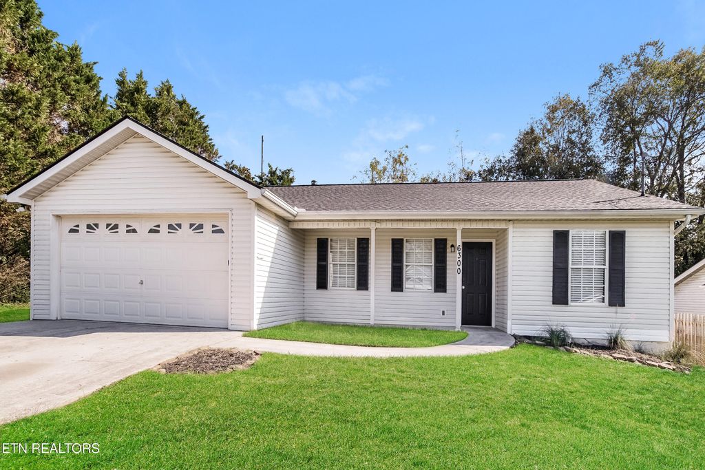Photo of 6300 Wilmouth Run Rd, Knoxville, TN 37918 (MLS # 1318445)