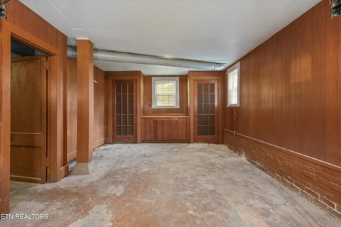 Tiny photo for 945 E Churchwell Ave, Knoxville, TN 37917 (MLS # 1354593)