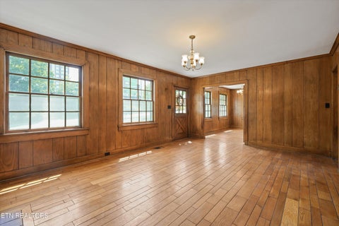 Tiny photo for 945 E Churchwell Ave, Knoxville, TN 37917 (MLS # 1354593)
