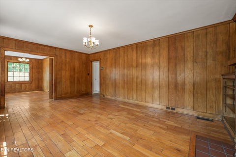 Tiny photo for 945 E Churchwell Ave, Knoxville, TN 37917 (MLS # 1354593)