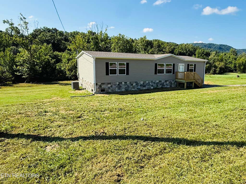 Photo of 5370 Rutledge Pike, Rutledge, TN 37861 (MLS # 1350306)