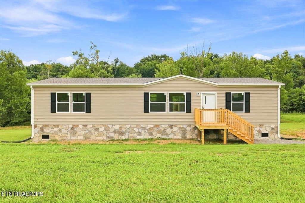 Photo of 5370 Rutledge Pike, Rutledge, TN 37861 (MLS # 1350306)