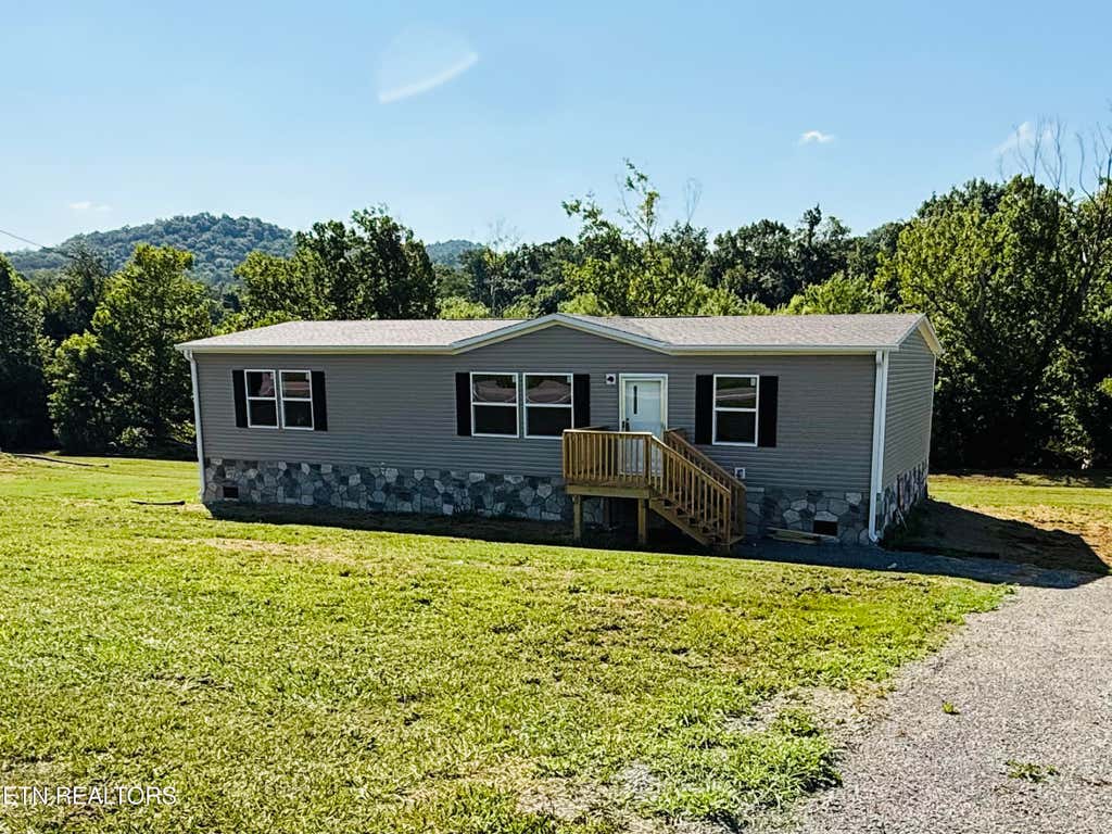 Photo of 5370 Rutledge Pike, Rutledge, TN 37861 (MLS # 1350306)