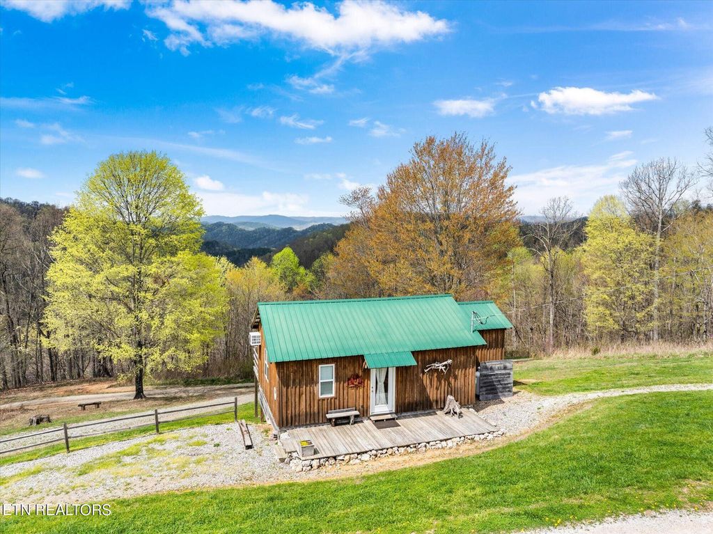 Photo of 556 Jackson Hollow Rd, Thorn Hill, TN 37881 (MLS # 1299617)
