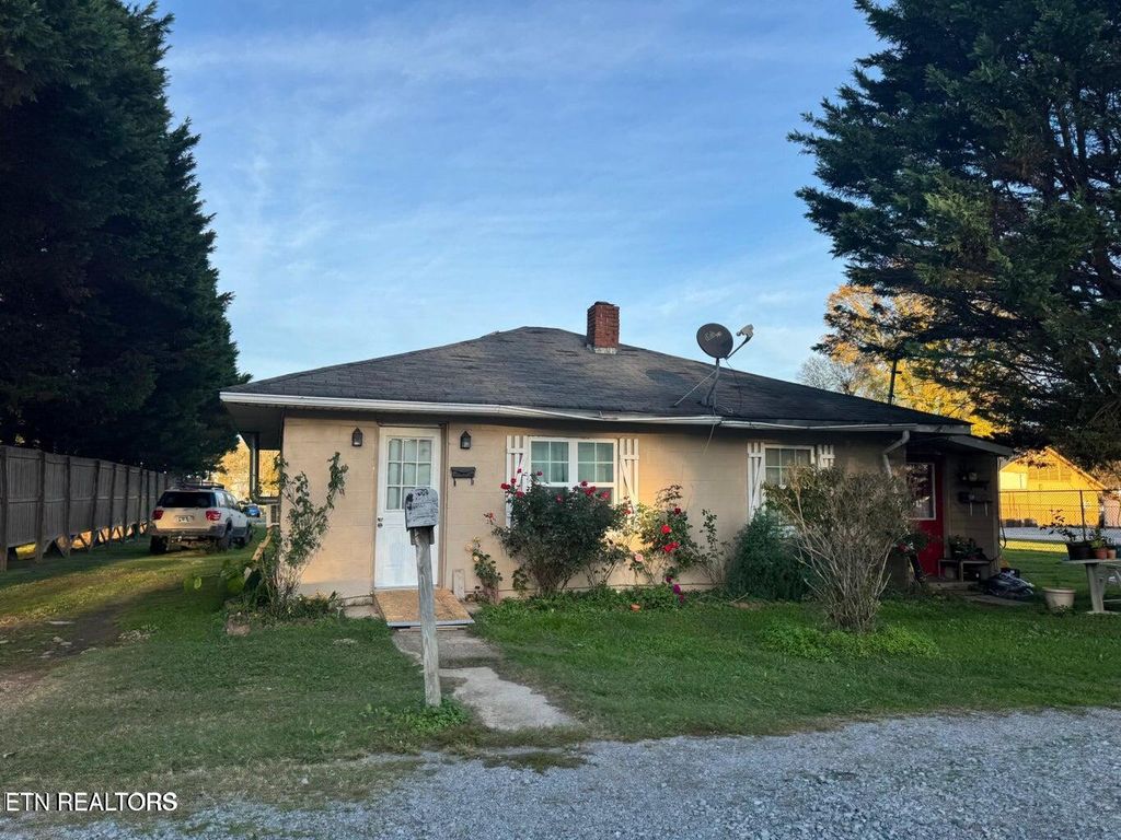 Photo of 190 Indiana Ave, Dayton, TN 37321 (MLS # 1305059)