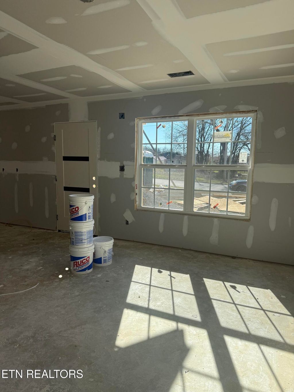 Photo of 207 Andy Carr Ave, Alcoa, TN 37701 (MLS # 1322040)