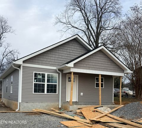 207 Andy Carr Ave Alcoa TN 37701